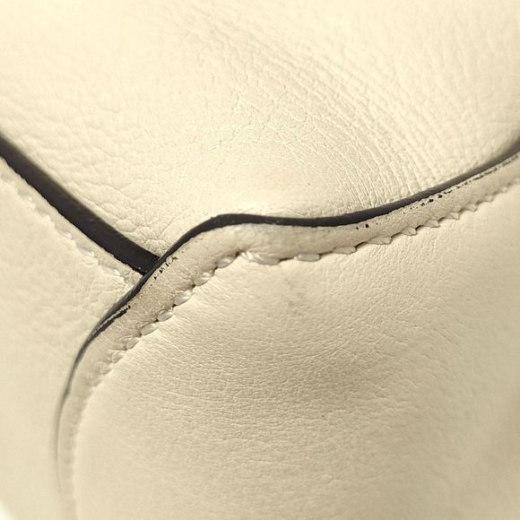 CHLOE Faye Day Handbag - Picture 9 of 9